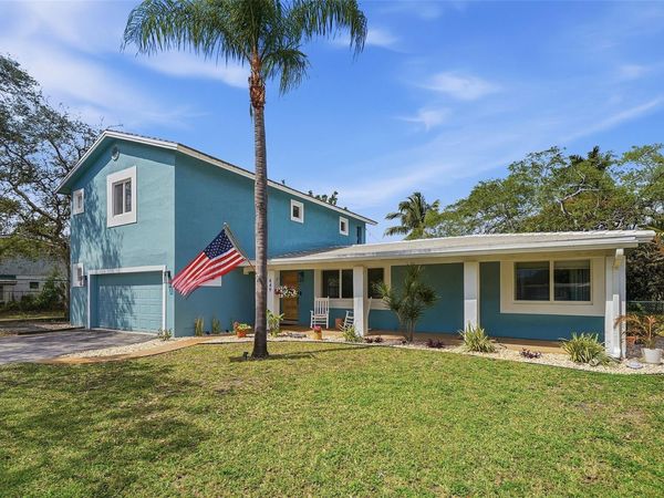 649 NW 30th St, Wilton Manors, FL 33311