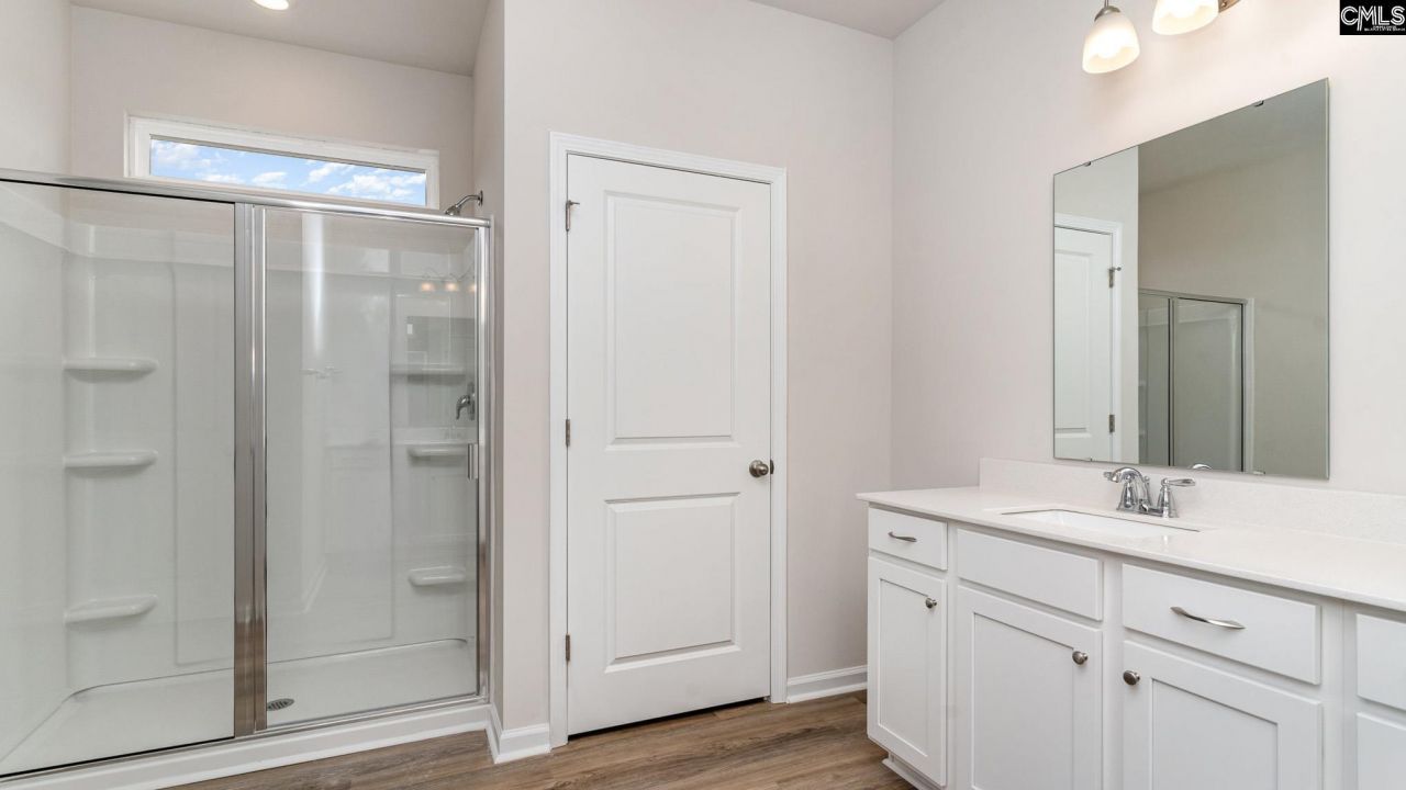 237 Livingston Woods Drive  Photo 14