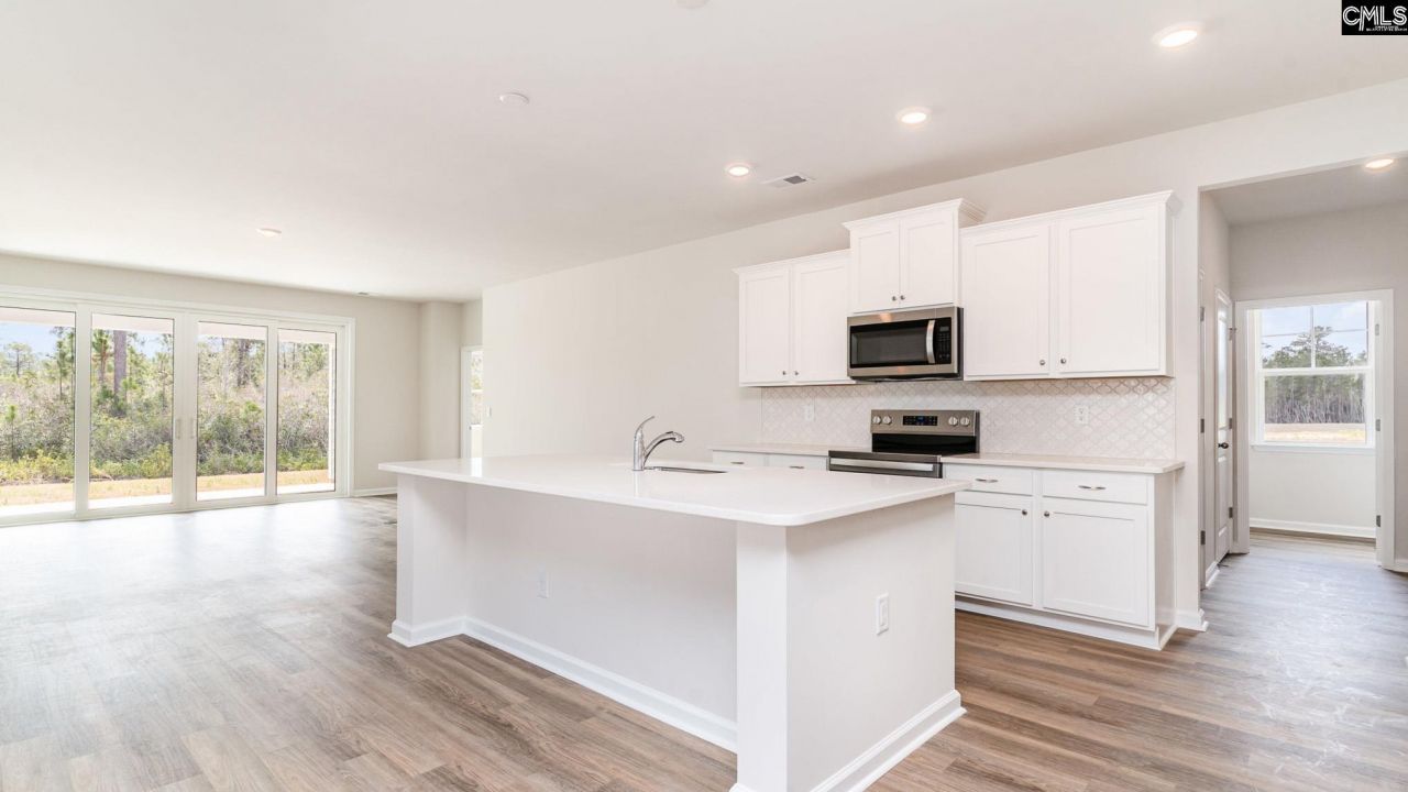 237 Livingston Woods Drive  Photo 7