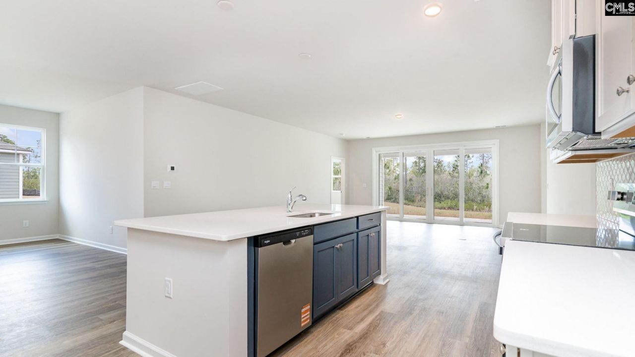 237 Livingston Woods Drive  Photo 9