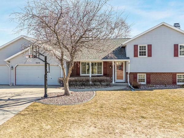 3650 N CHAPPELL DRIVE, GRAND CHUTE, WI 54914