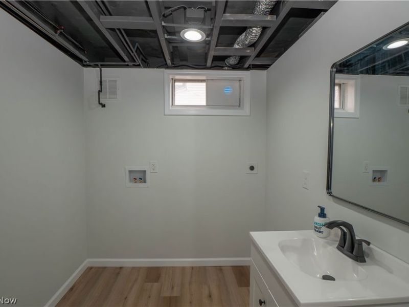 275 20th Street SE, Massillon, OH 44646 Photo 24