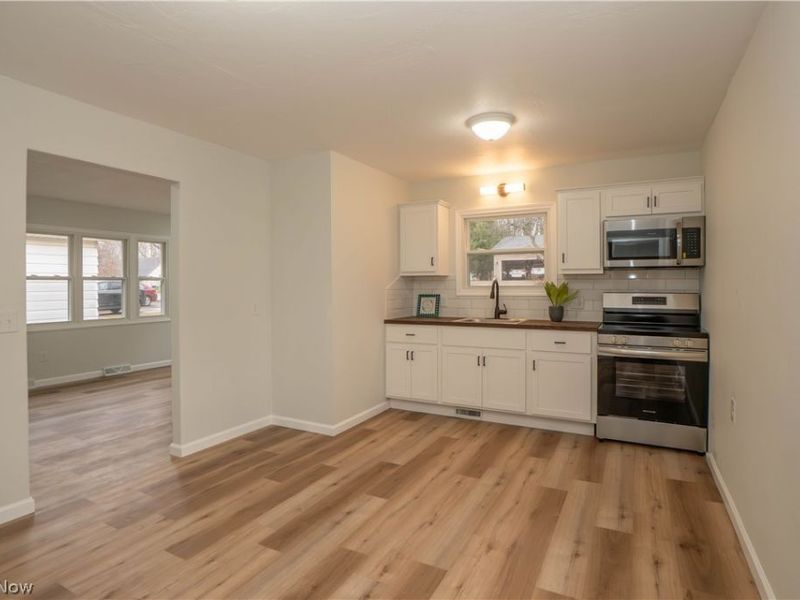 275 20th Street SE, Massillon, OH 44646 Photo 8