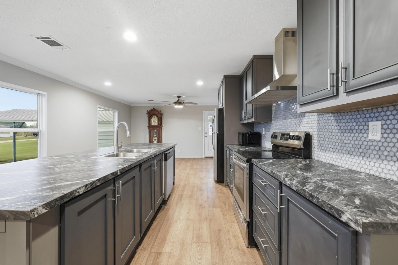 3288 Marshland Rd. Photo 14