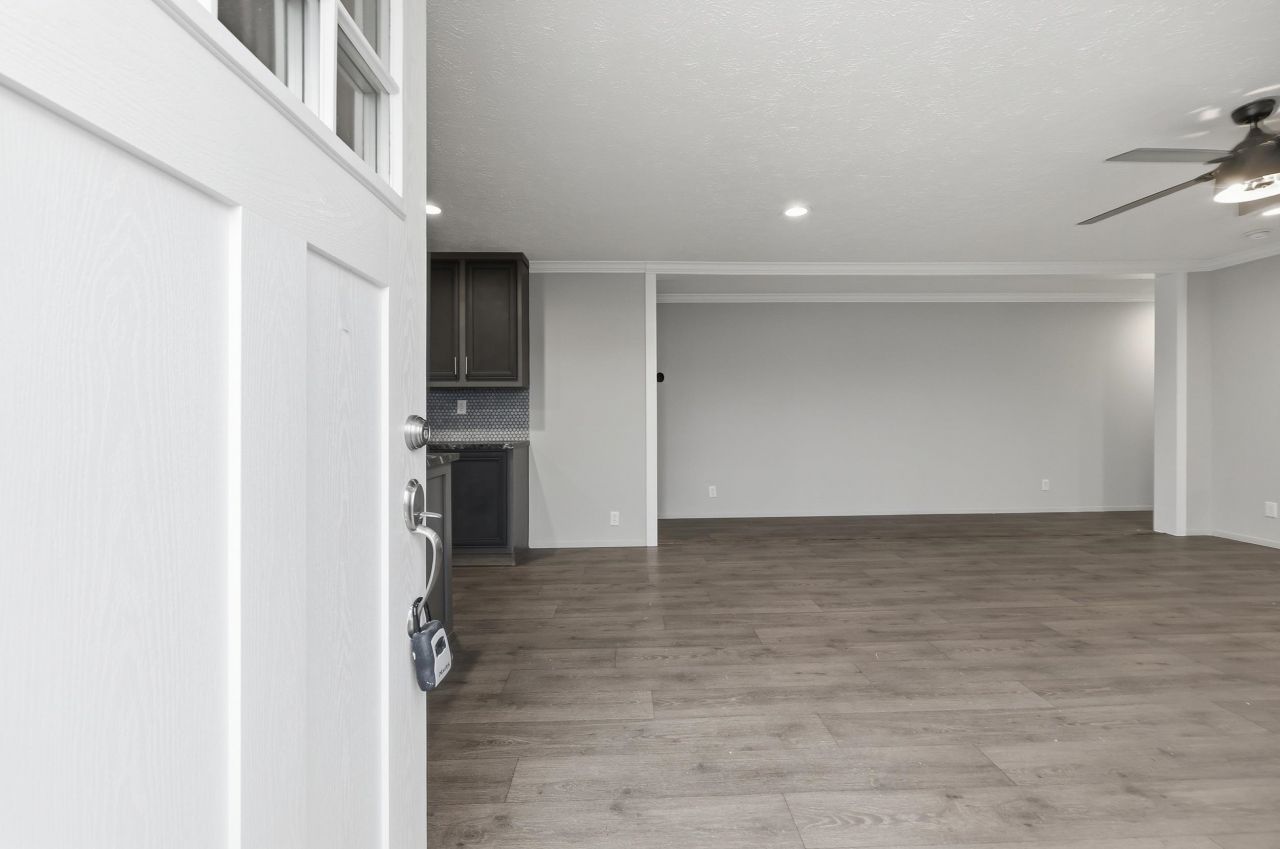 3288 Marshland Rd. Photo 8