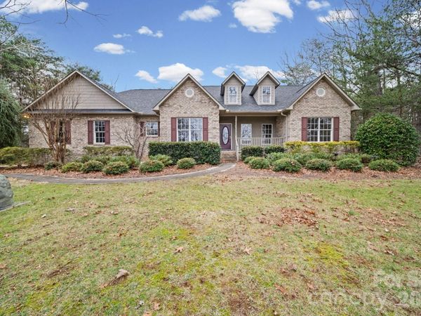 426 Pearl Bay Drive, New London, NC 28127