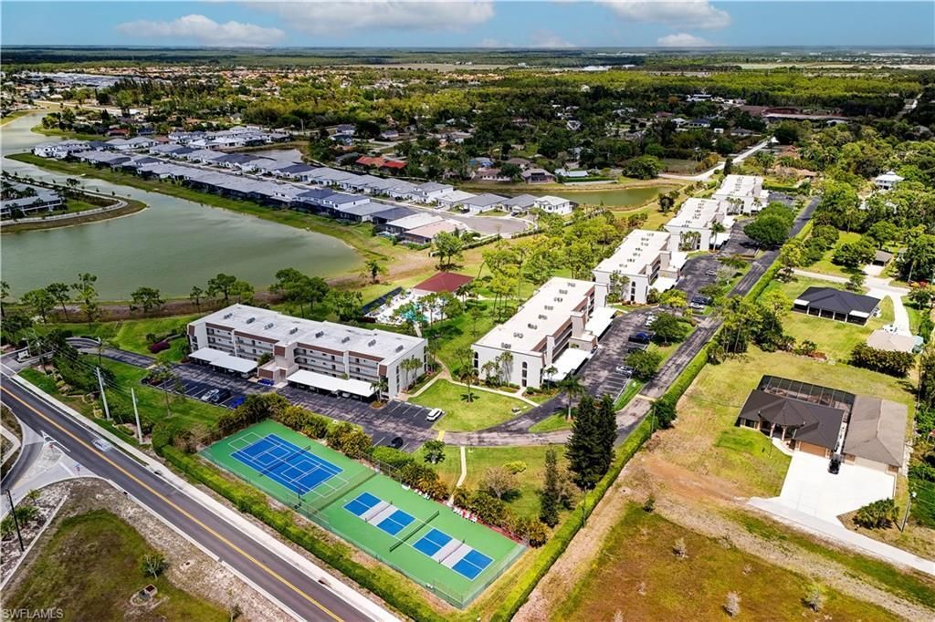 25808 Cockleshell Dr, Unit 115, Bonita Springs, FL 34135 Photo