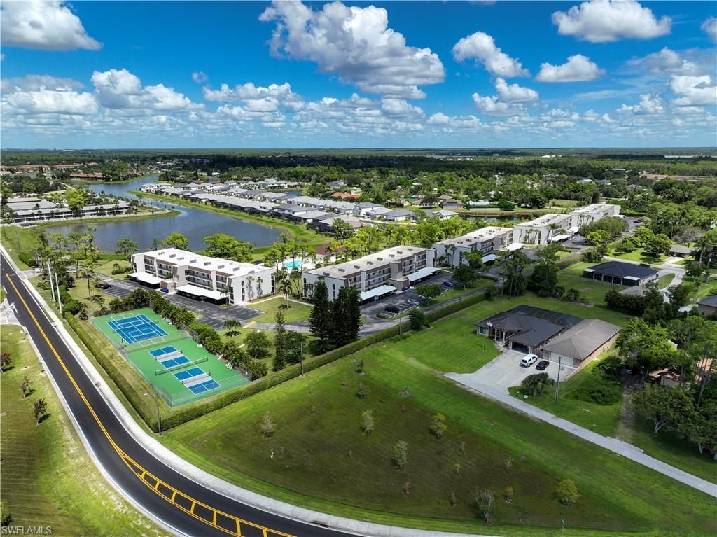 25808 Cockleshell Dr, Unit 115, Bonita Springs, FL 34135 Photo