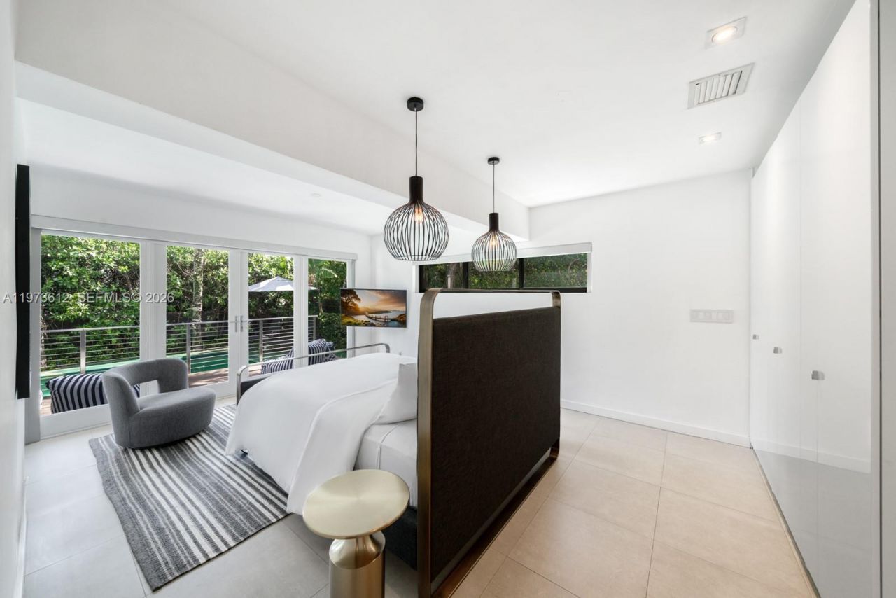 114 5th Dilido Ter , Miami Beach, FL 33139 Photo