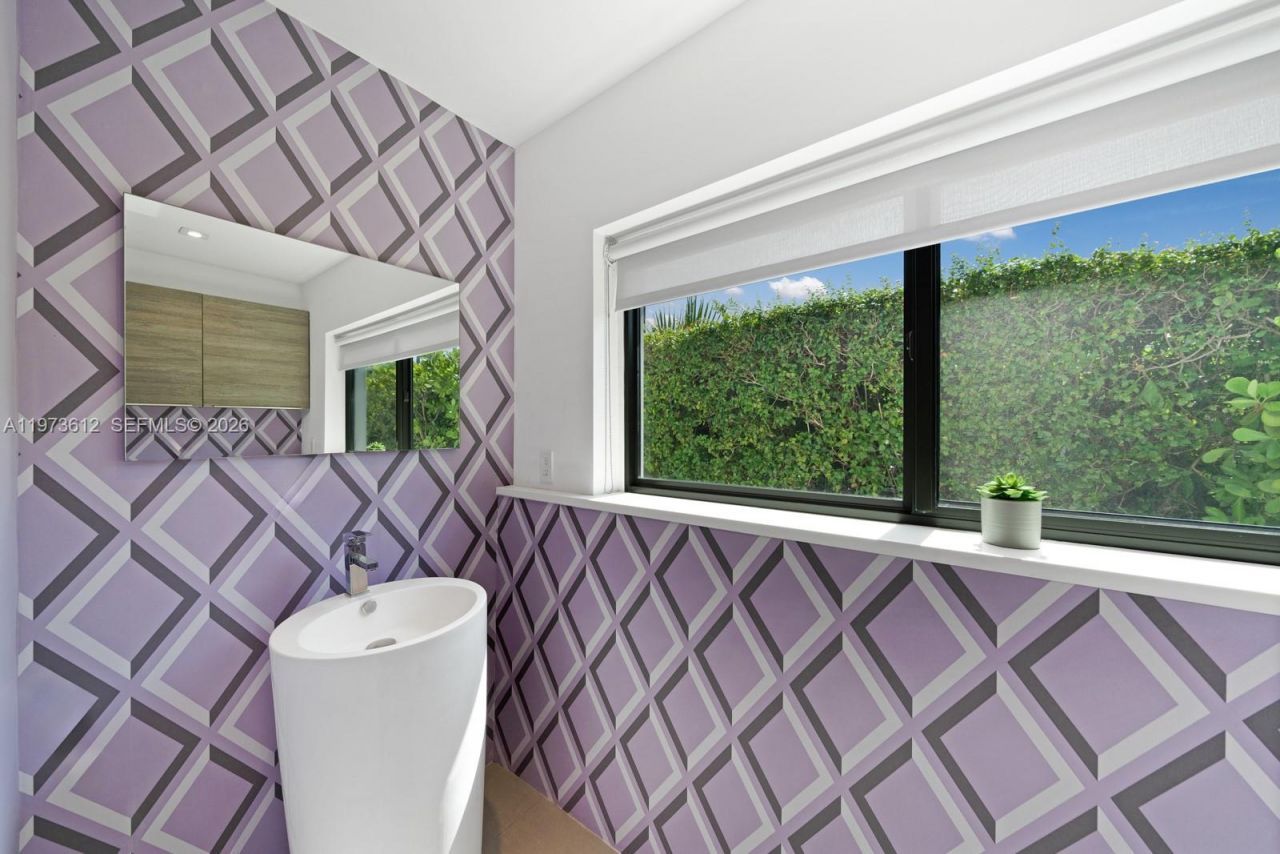 114 5th Dilido Ter , Miami Beach, FL 33139 Photo