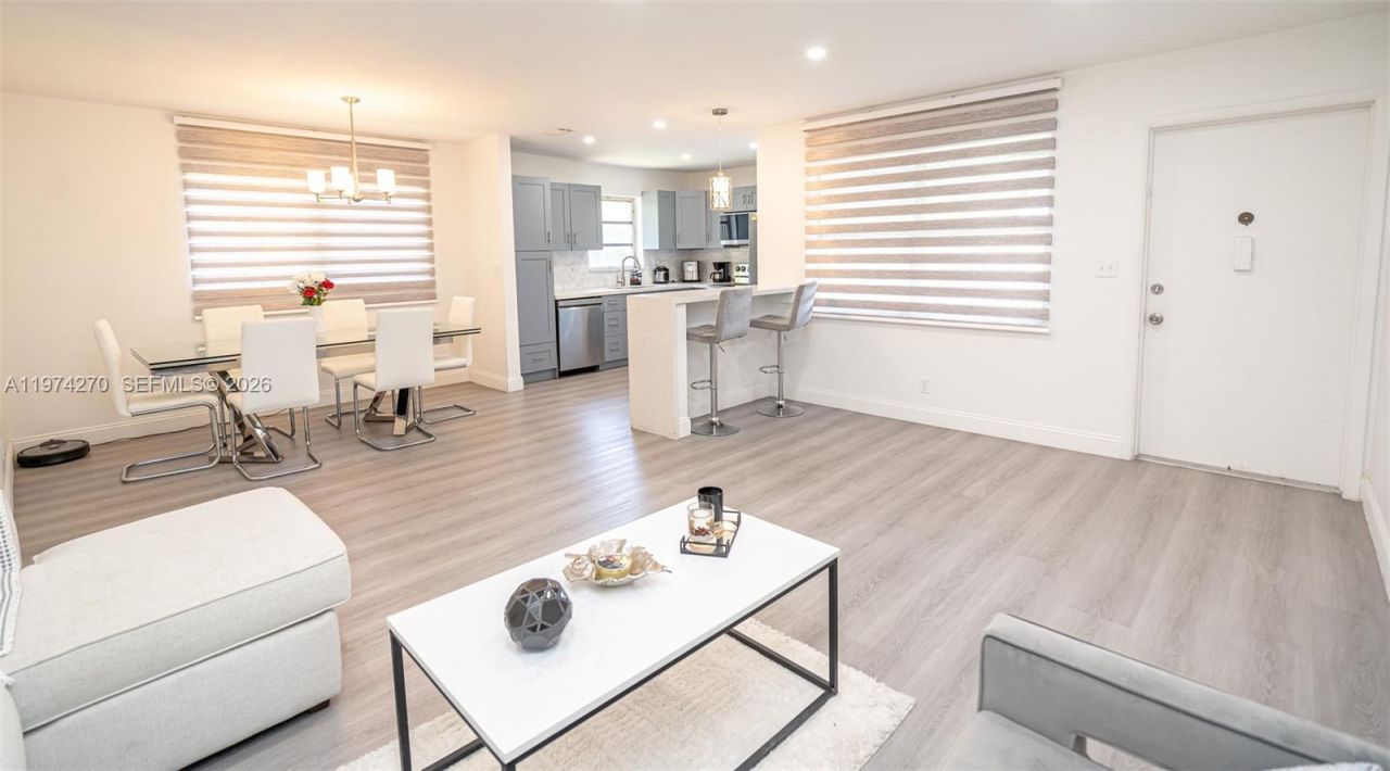 5300 Washington St , Unit T227, Hollywood, FL 33021 Photo