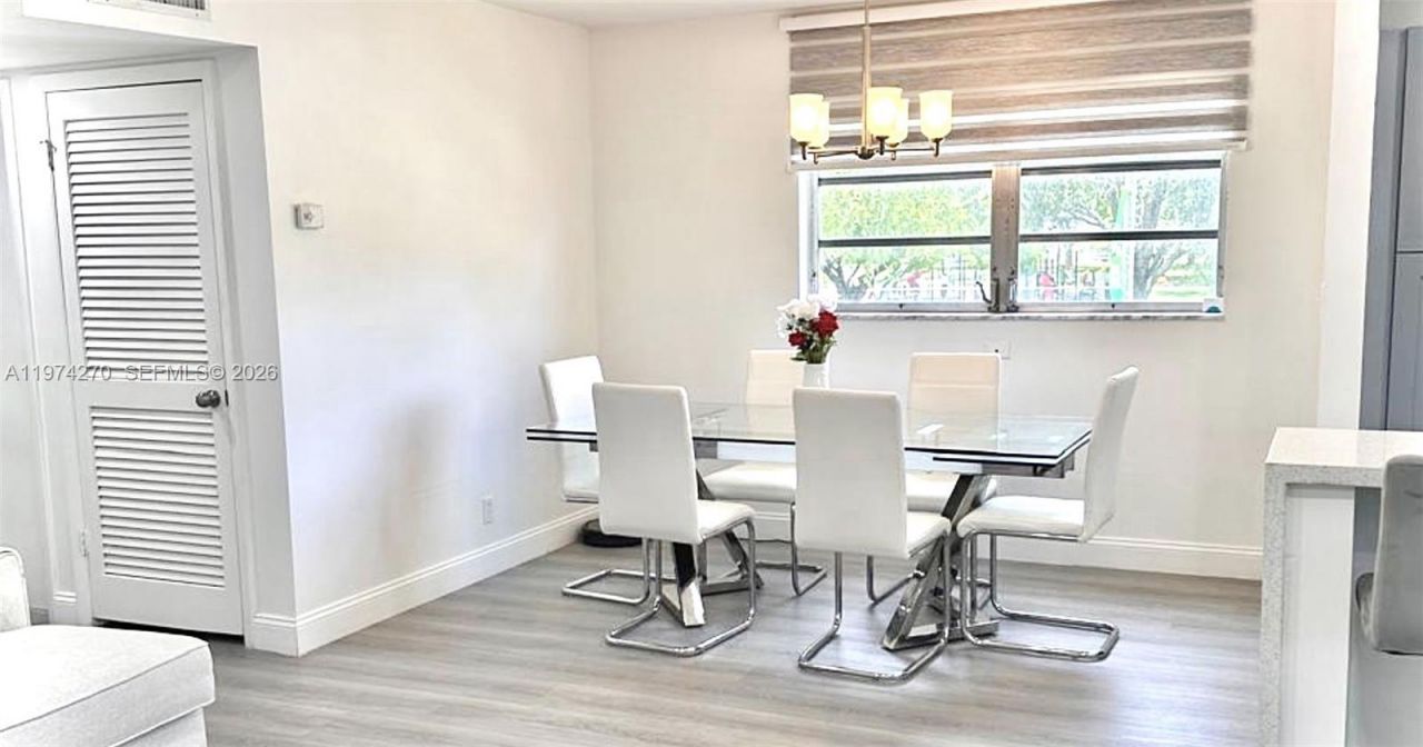 5300 Washington St , Unit T227, Hollywood, FL 33021 Photo