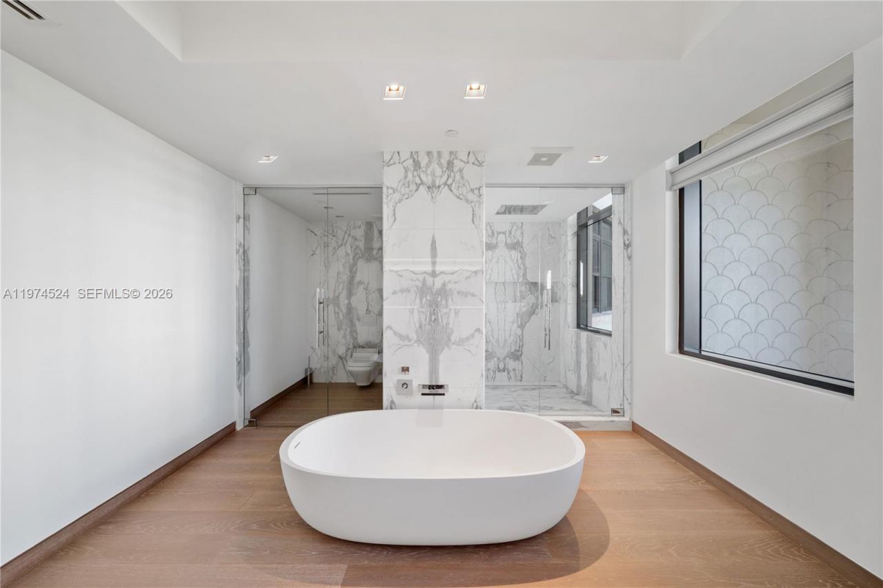 7043 Fisher Island Dr, Unit 7043, Miami Beach, FL 33109 Photo