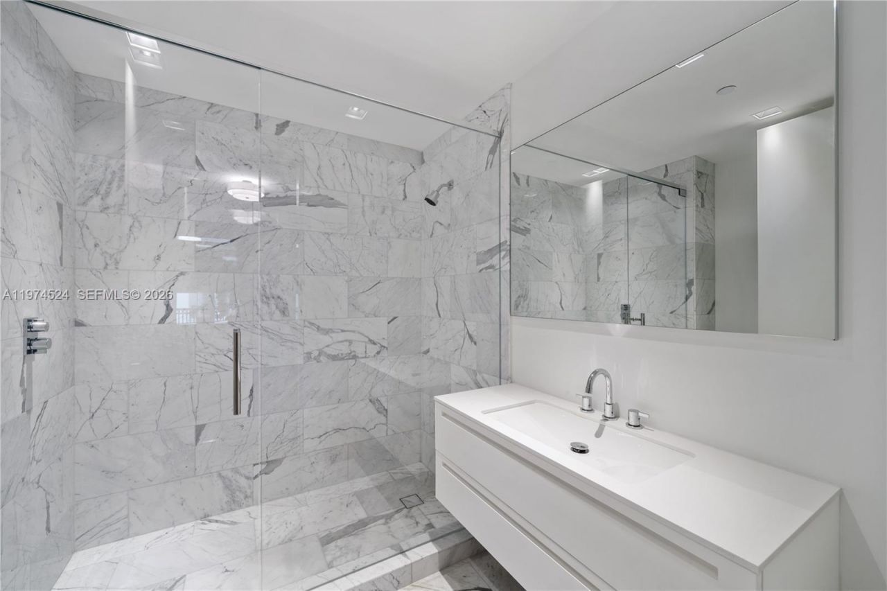 7043 Fisher Island Dr, Unit 7043, Miami Beach, FL 33109 Photo