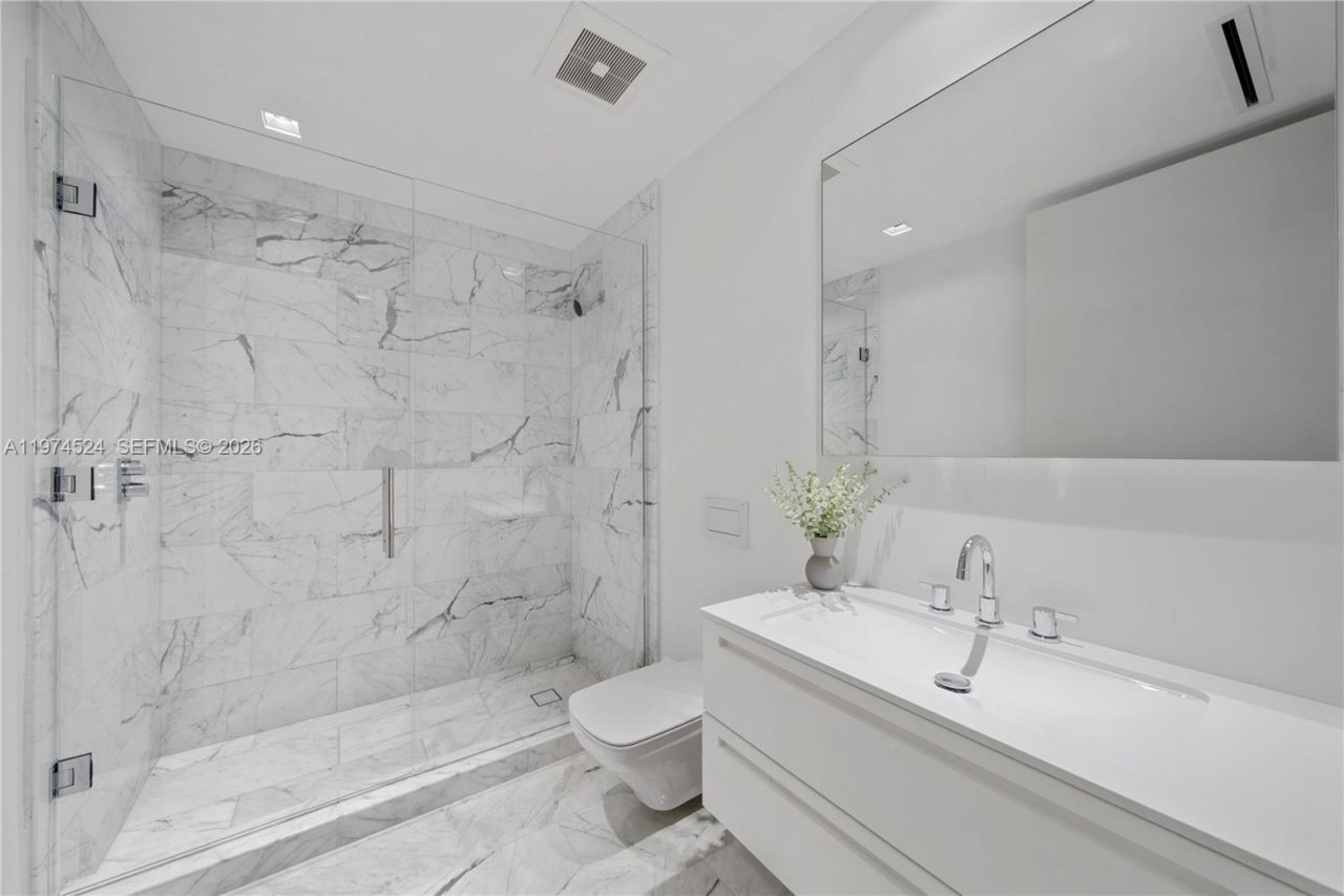 7043 Fisher Island Dr, Unit 7043, Miami Beach, FL 33109 Photo