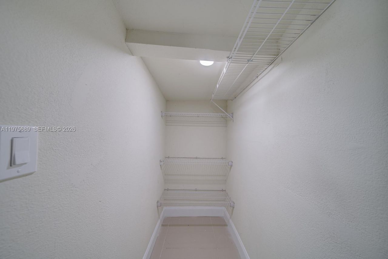 829 NW 56th St, Unit 829, Miami, FL 33127 Photo