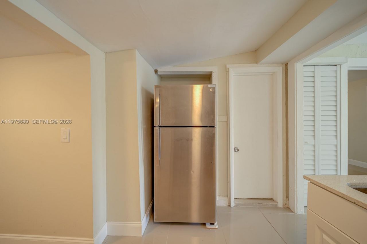 829 NW 56th St, Unit 829, Miami, FL 33127 Photo