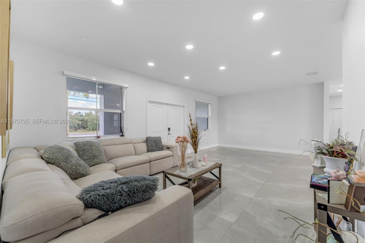 19866 SW 320th St , Homestead, FL 33030 Photo