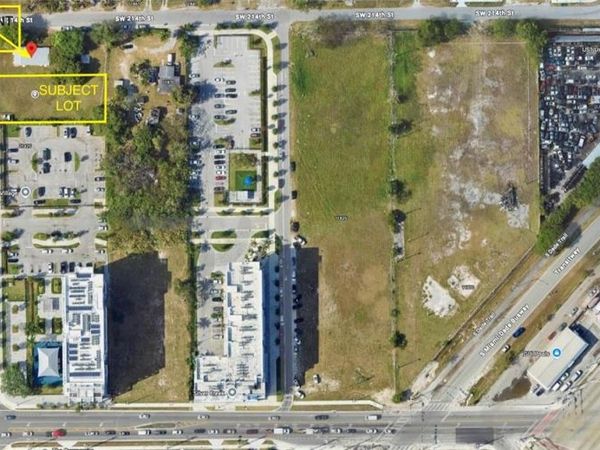 214 ST 119 AVE, Miami, FL 33177