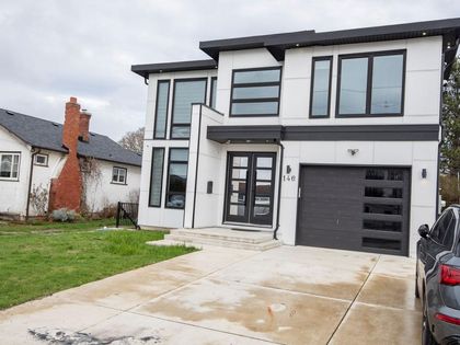 146 Cadillac Ave Saanich, BC V8Z 1T6