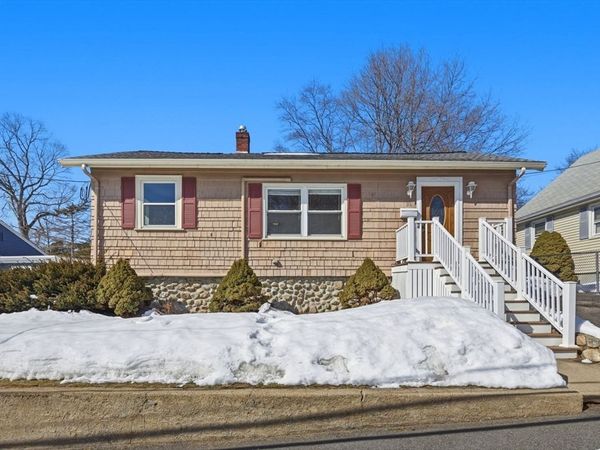 30 Longwood Rd, Lynn, MA 01904