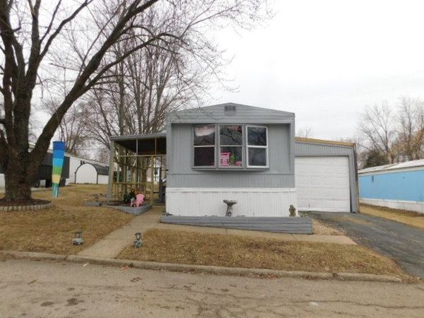 5101 Pebble Lane , Loves Park, IL 61111