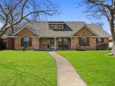 2653 Heatherwood Drive, Dallas, TX 75228