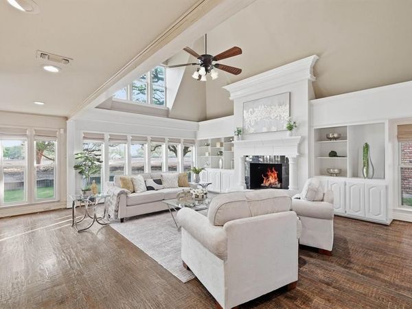 16815 Village Lane, Dallas, TX 75248