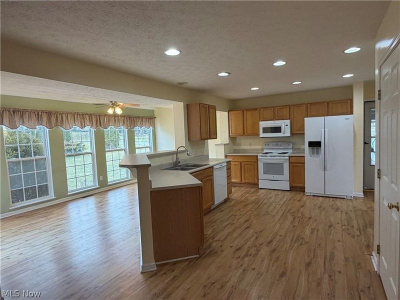 9754 Agate Street NW, Canal Fulton, OH 44614 Photo 17