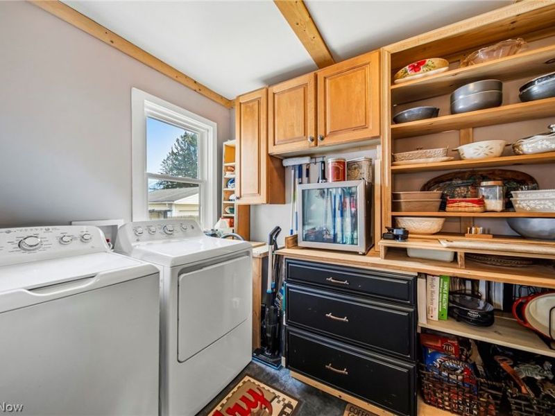 6563 W 130th Street, Parma Heights, OH 44130 Photo 9