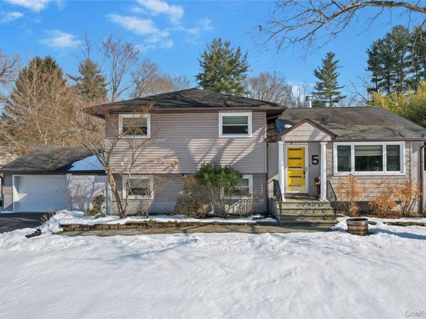 5 Mark Lane , New City, NY 10956