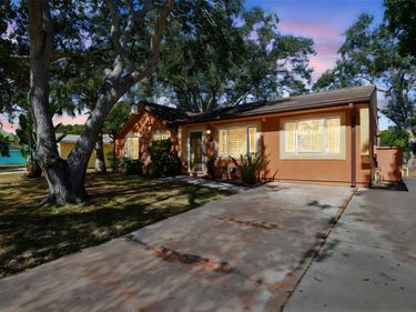 648 TIMBER BAY CIRCLE E, OLDSMAR, FL 34677