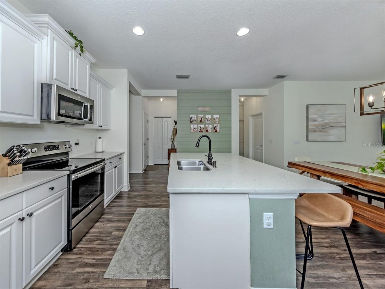 7412 Ridgelake Circle, Bradenton, FL 34203 Photo