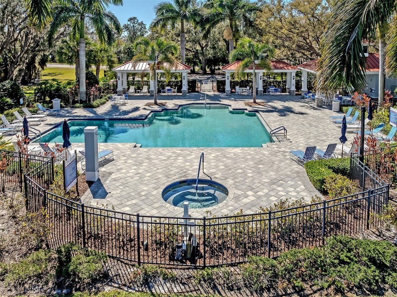 7412 Ridgelake Circle, Bradenton, FL 34203 Photo