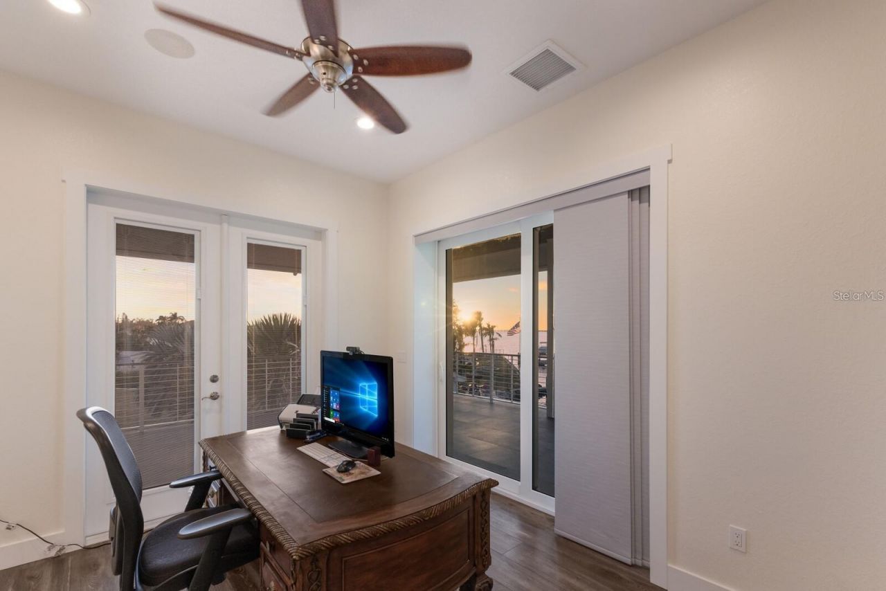 208 22nd Street Court Ne, Bradenton, FL 34208 Photo