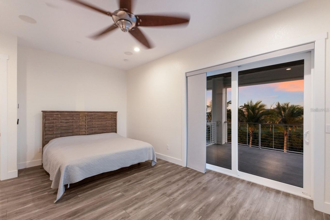 208 22nd Street Court Ne, Bradenton, FL 34208 Photo