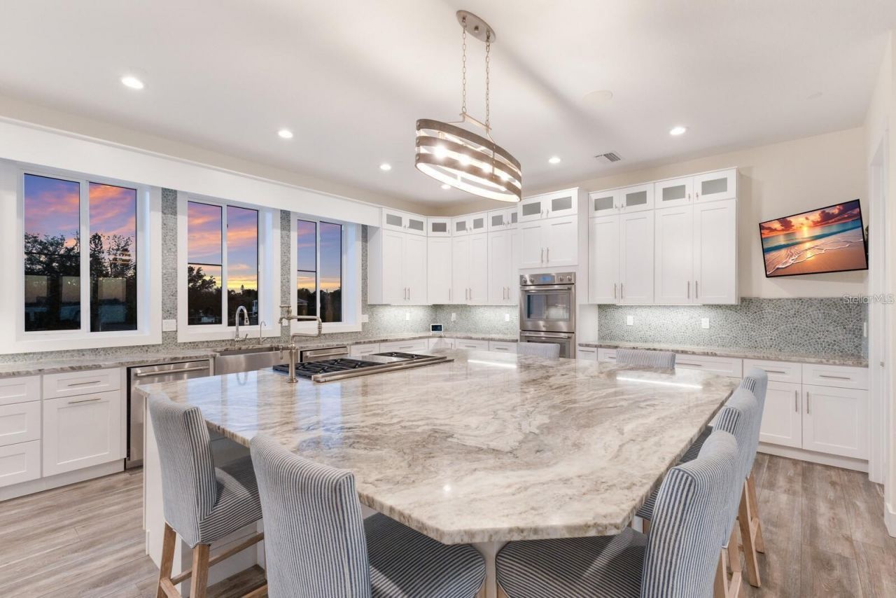 208 22nd Street Court Ne, Bradenton, FL 34208 Photo