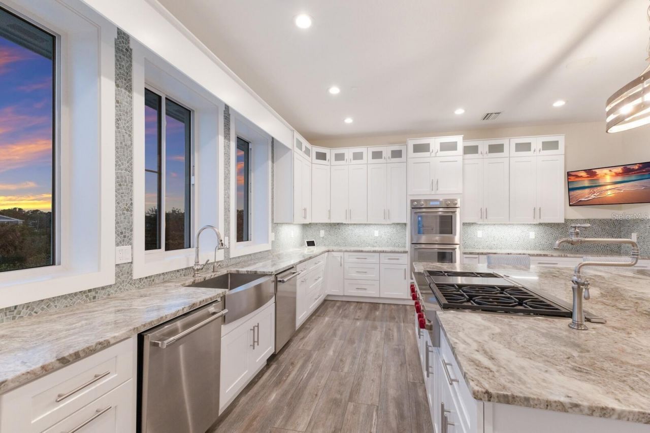 208 22nd Street Court Ne, Bradenton, FL 34208 Photo