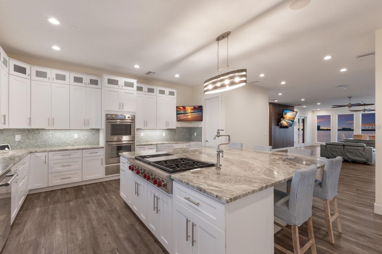 208 22nd Street Court Ne, Bradenton, FL 34208 Photo