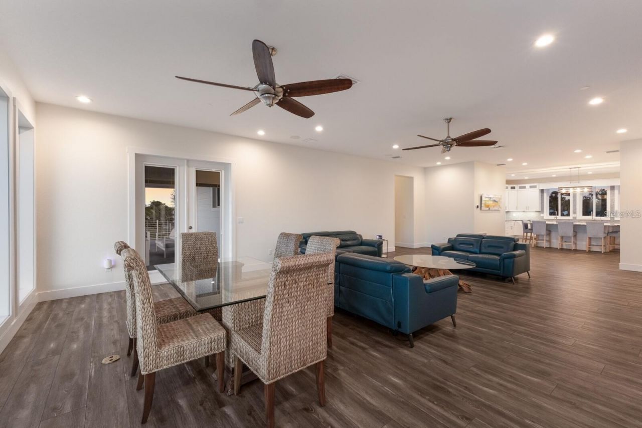 208 22nd Street Court Ne, Bradenton, FL 34208 Photo