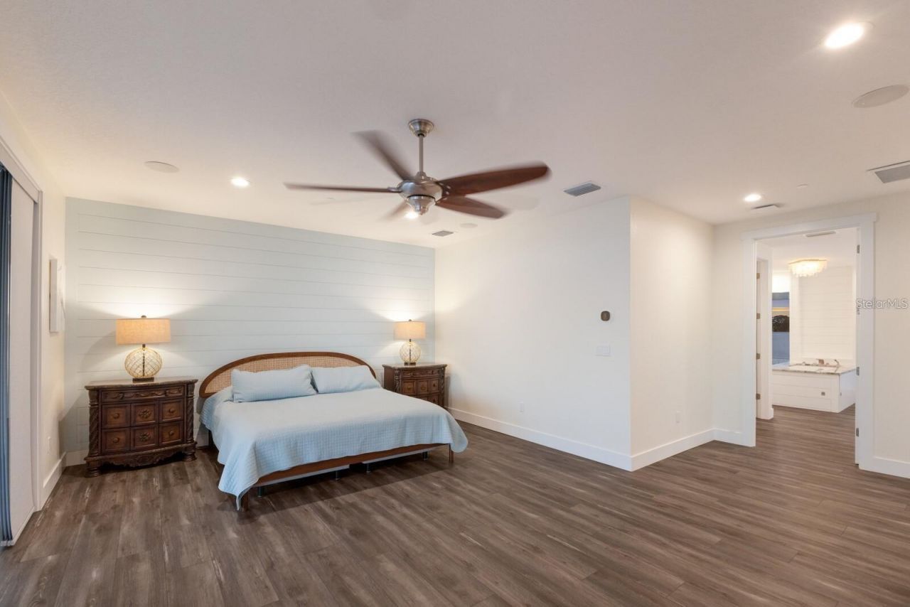 208 22nd Street Court Ne, Bradenton, FL 34208 Photo