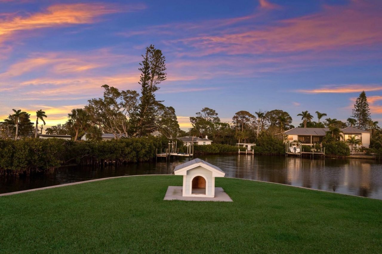 208 22nd Street Court Ne, Bradenton, FL 34208 Photo