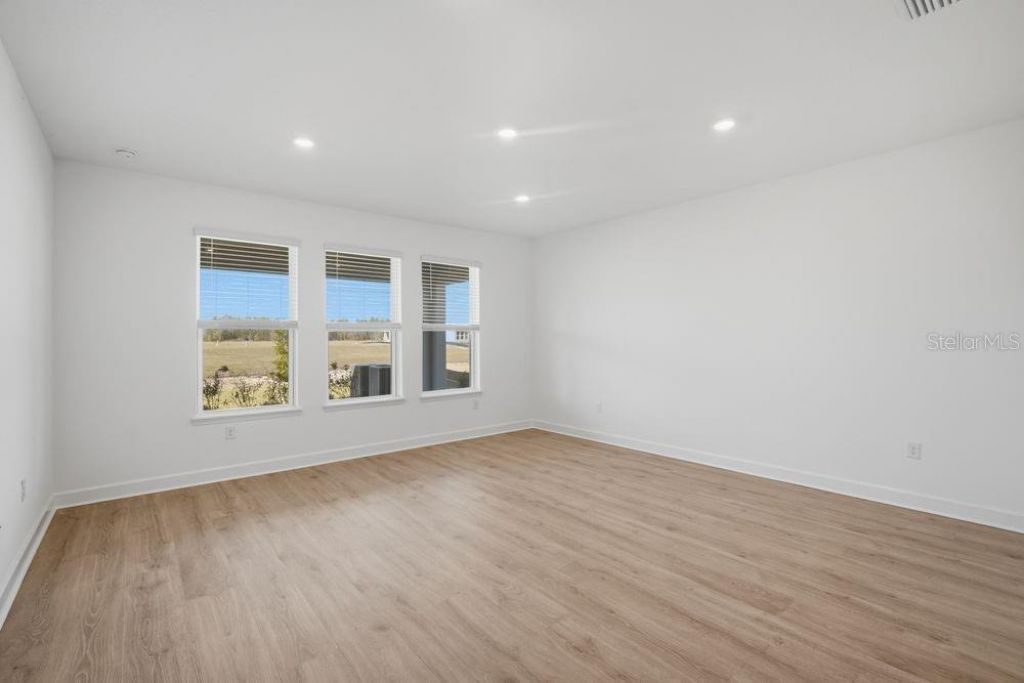 1545 Trailhead Lane, Zephyrhills, FL 33541 Photo