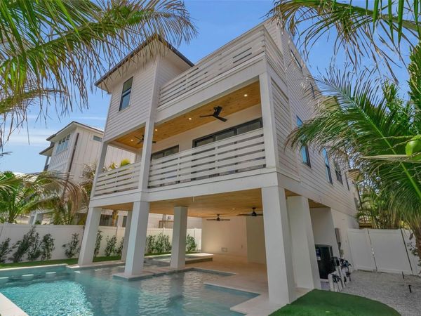 2215 AVENUE C, BRADENTON BEACH, FL 34217