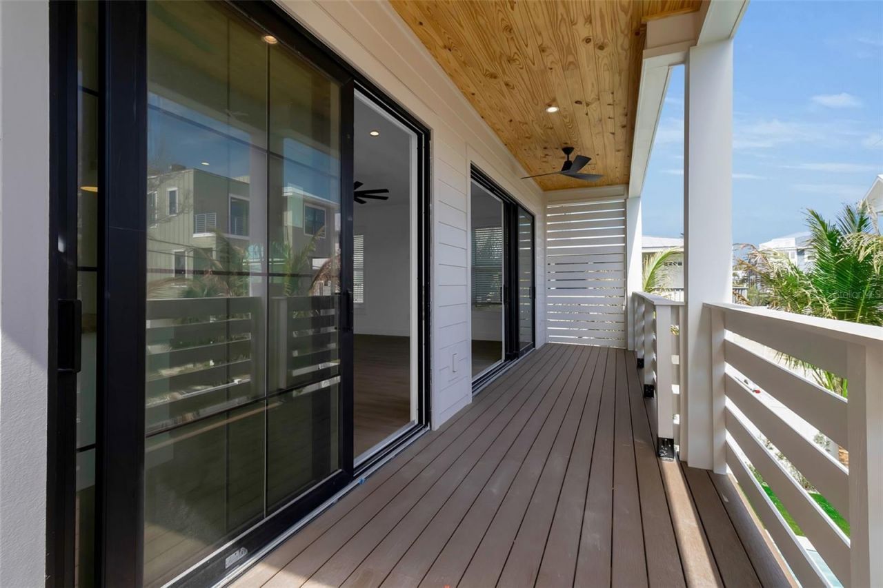 2215 Avenue C, Bradenton Beach, FL 34217 Photo