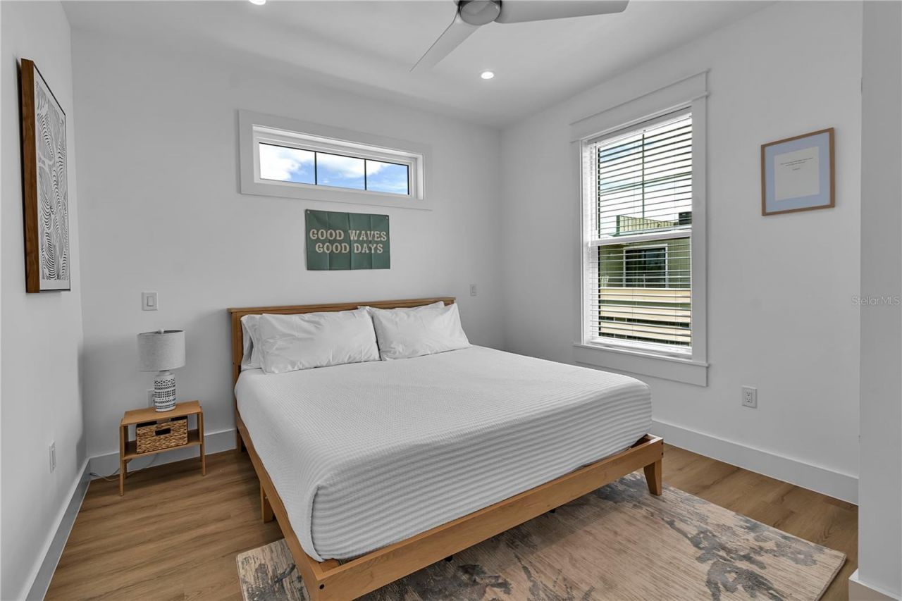 2215 Avenue C, Bradenton Beach, FL 34217 Photo