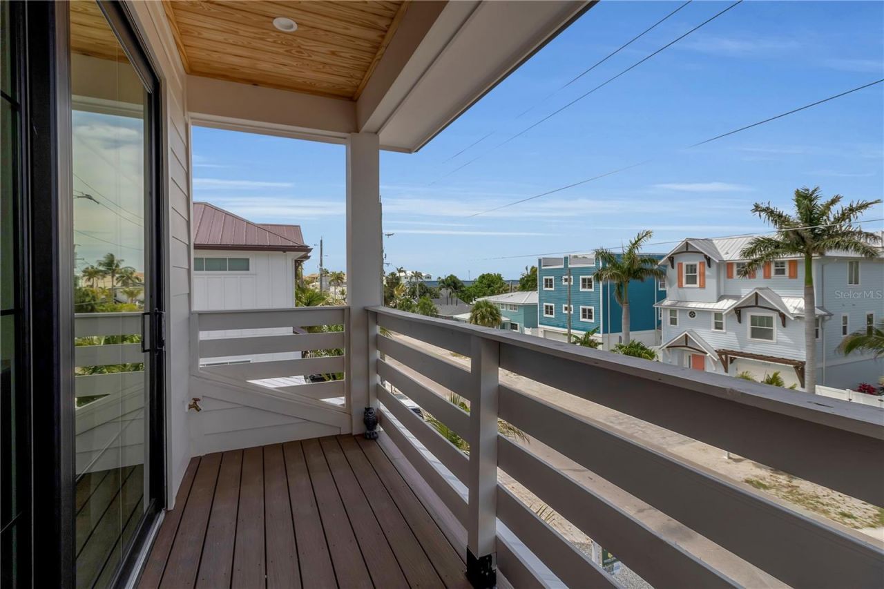 2215 Avenue C, Bradenton Beach, FL 34217 Photo