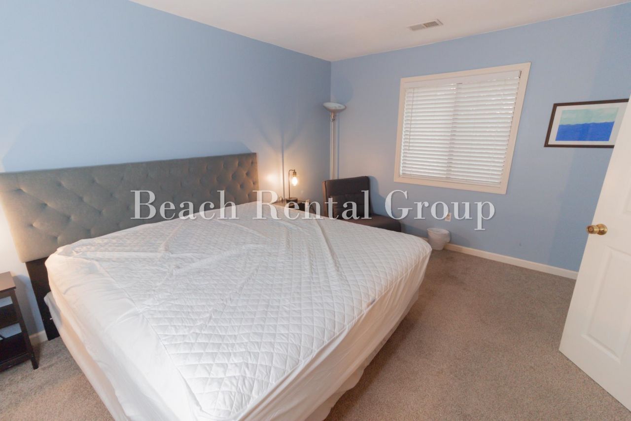 4109 Pinehurst Circle  Photo 16