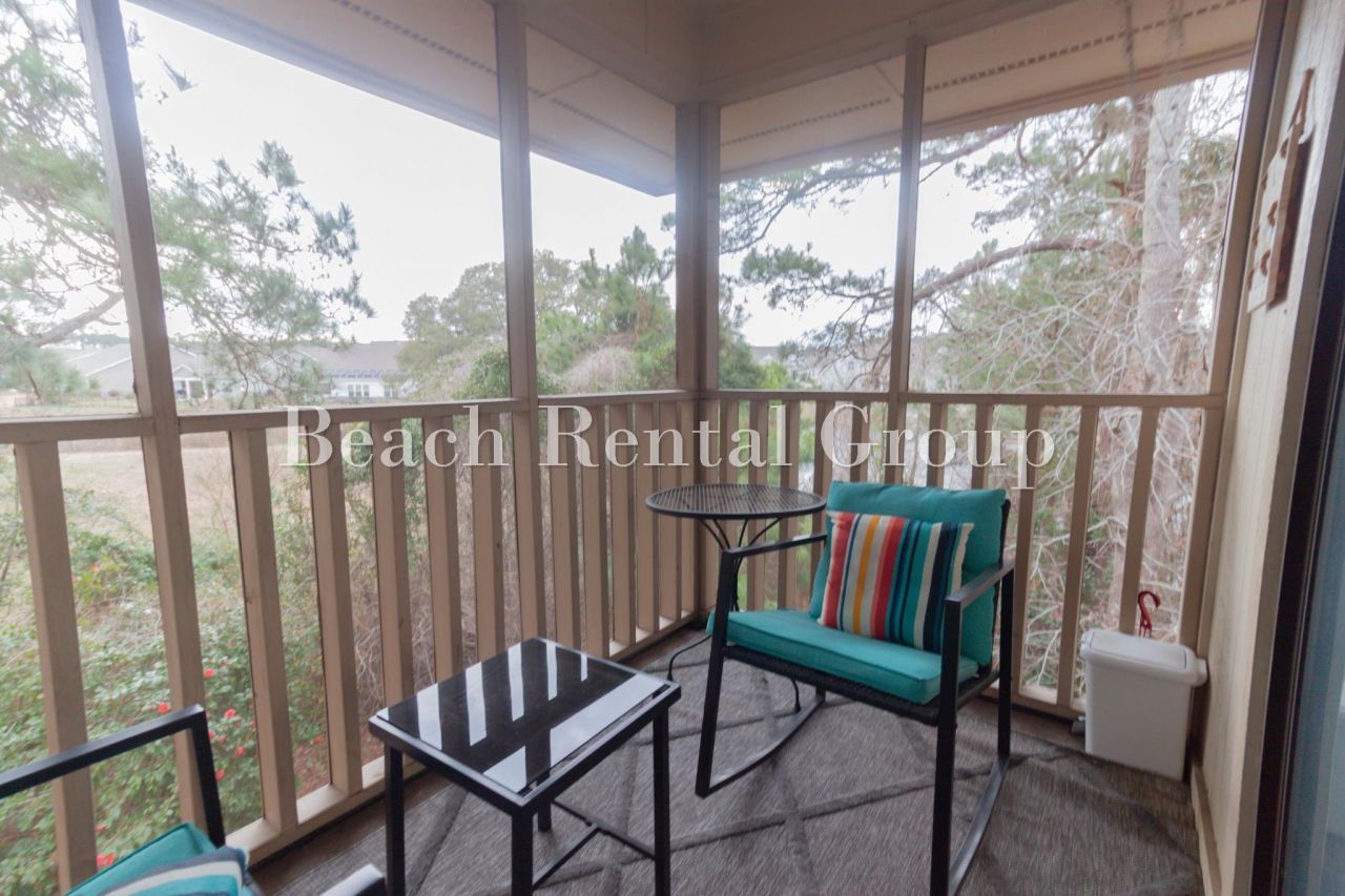 4109 Pinehurst Circle  Photo 9