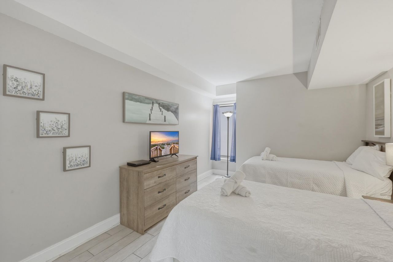 1605 S Ocean Blvd.  Photo 21